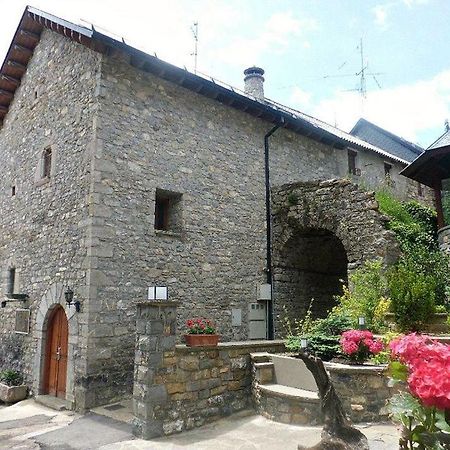 Abadia Del Pirineo 호텔 트라마카스티야드테나 외부 사진