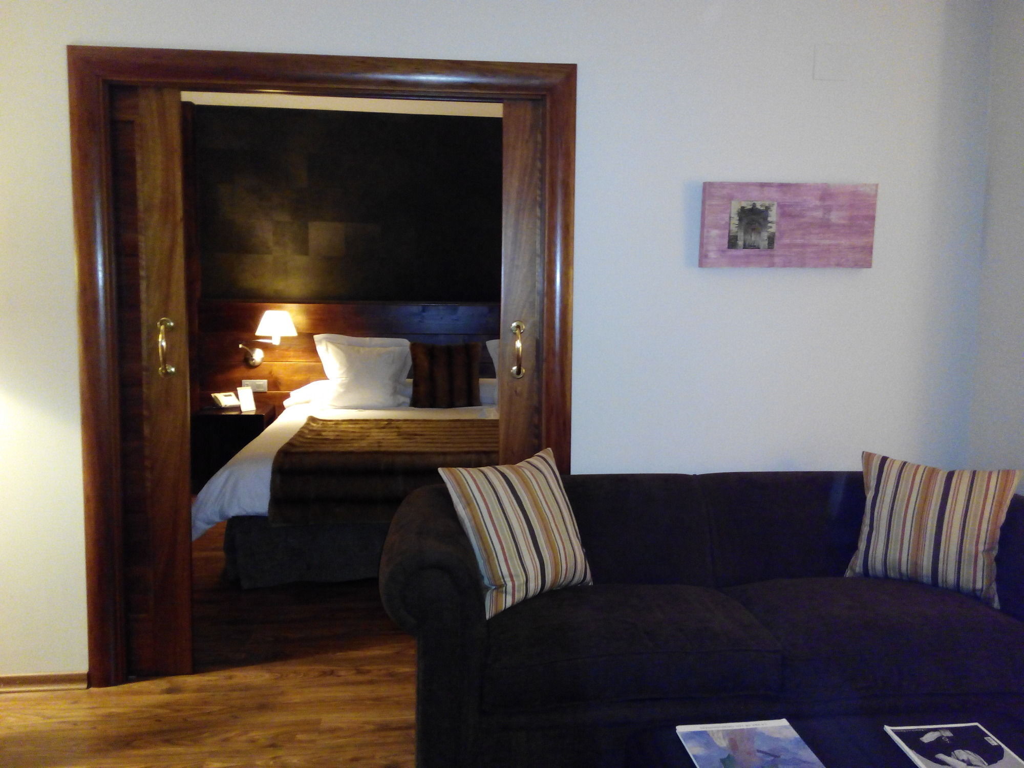 Abadia Del Pirineo 호텔 트라마카스티야드테나 외부 사진